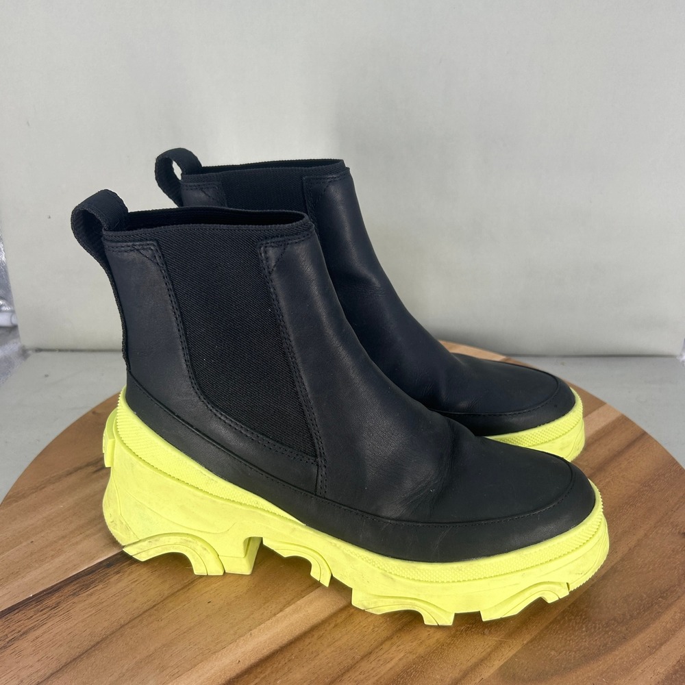 Sorel Brex Boot Chelsea Black Neon Green Leather Platform LL6060-010 Womens 8.5